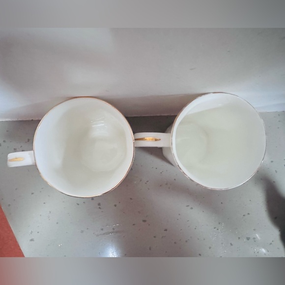 Staffordshire English Bone China Mugs, Set of 2, Pink Floral Design - Picture 3 of 5